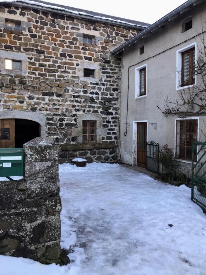 Maison De Famille Au Plateau Du Mezenc Les Vastres Zewnętrze zdjęcie